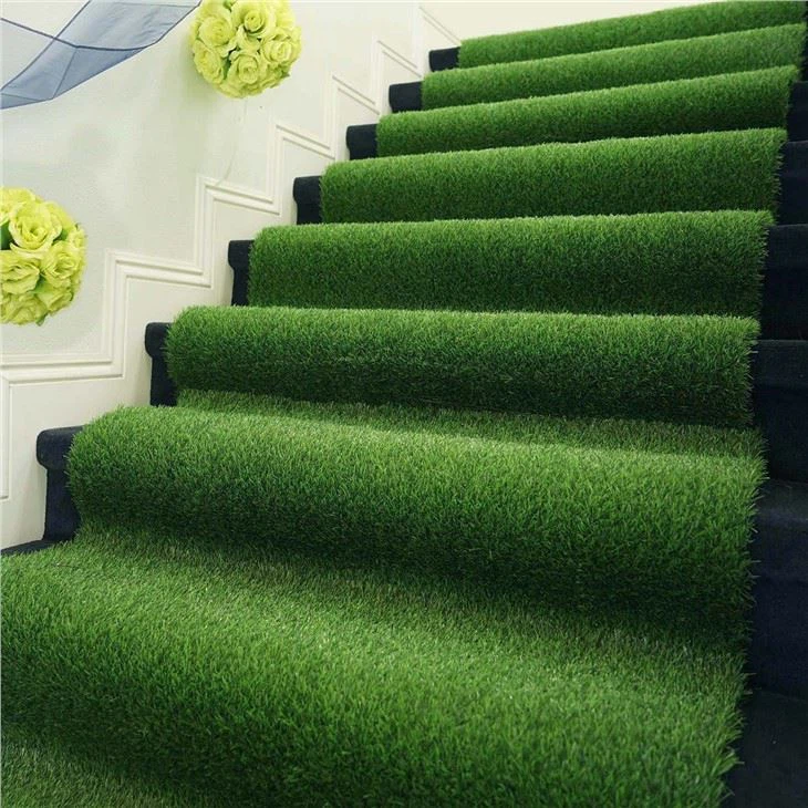 Indoor Outdoor Synthetic Grass Thick Fake Grass Rug With Drainage Holes & Rubber Backing